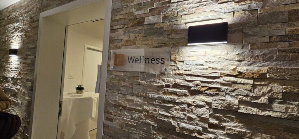 Eingang Wellness
